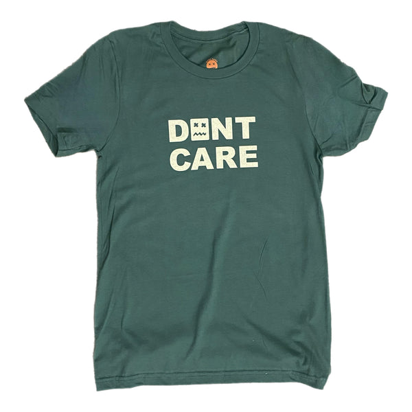 CREAM ON GREEN SCRIPT TEE