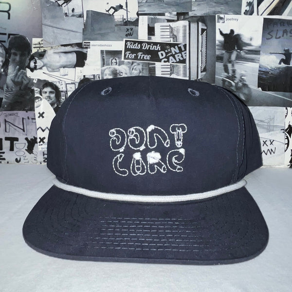 EMBROIDERED GOLF HAT NAVY