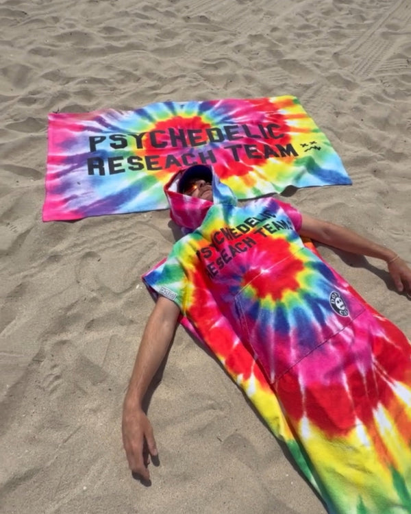 Psychedelic Team DON'T CARE X LEUS
